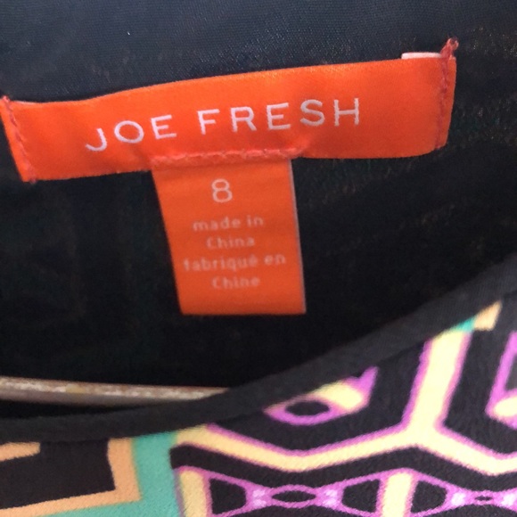 Dressy knee high depending on height , size 8 black lining inside - Picture 2 of 4